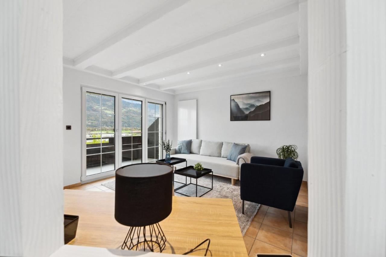 Sonniges Apartment Mit Traumhaftem Bergblick Buchs (St. Gallen) Exterior foto