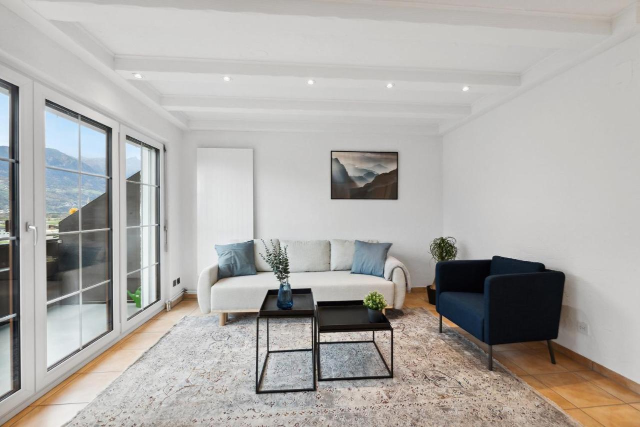 Sonniges Apartment Mit Traumhaftem Bergblick Buchs (St. Gallen) Exterior foto